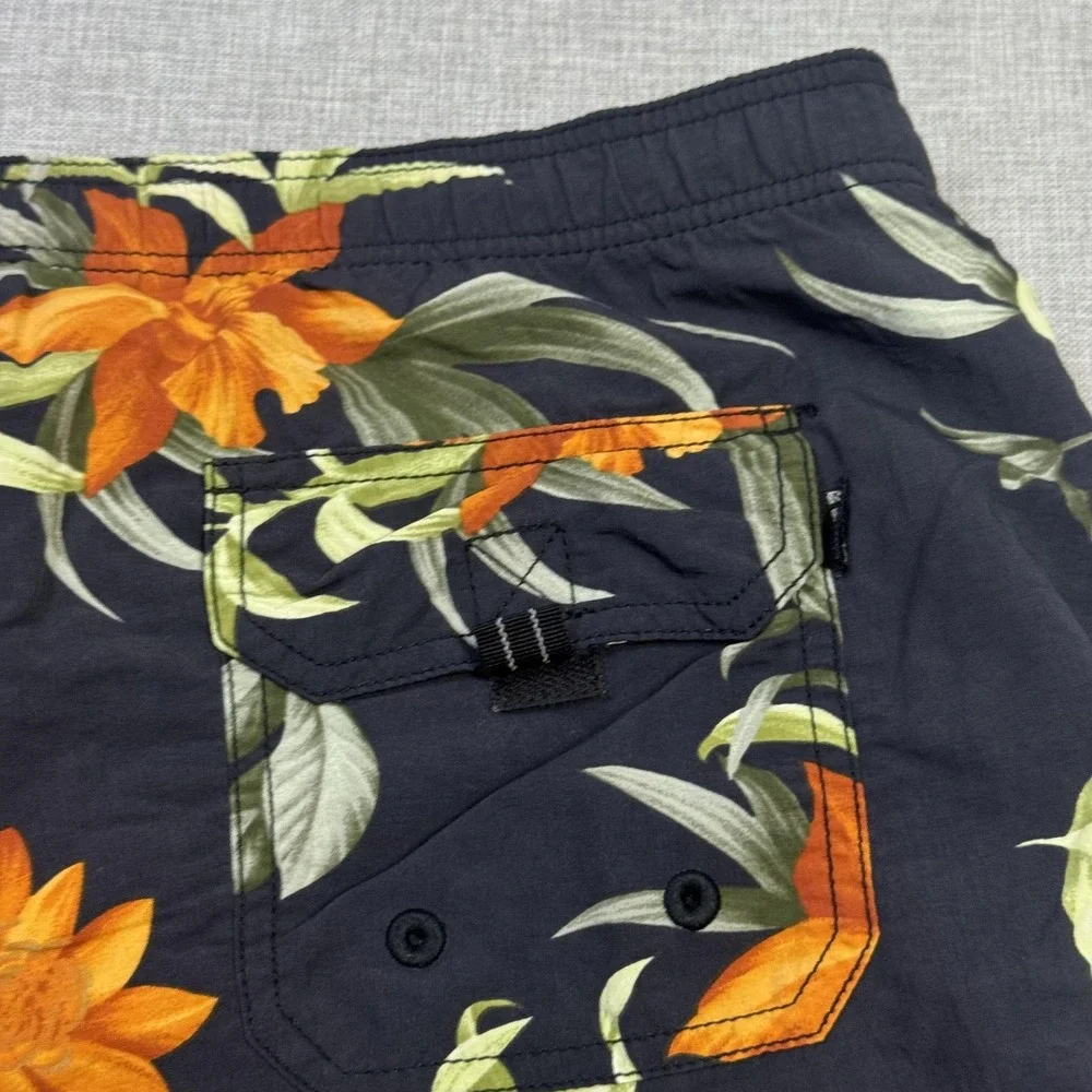 Tommy Bahama Swim Trunks Shorts Mens M Blue Floral Drawstring Built-In Brief